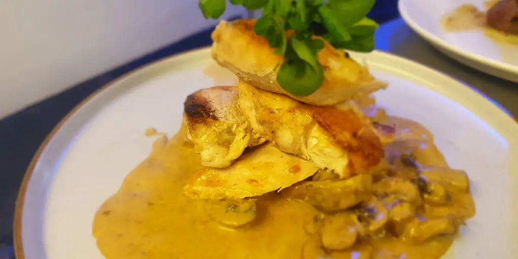 Legends At Steps_Cockington_slider_image_2