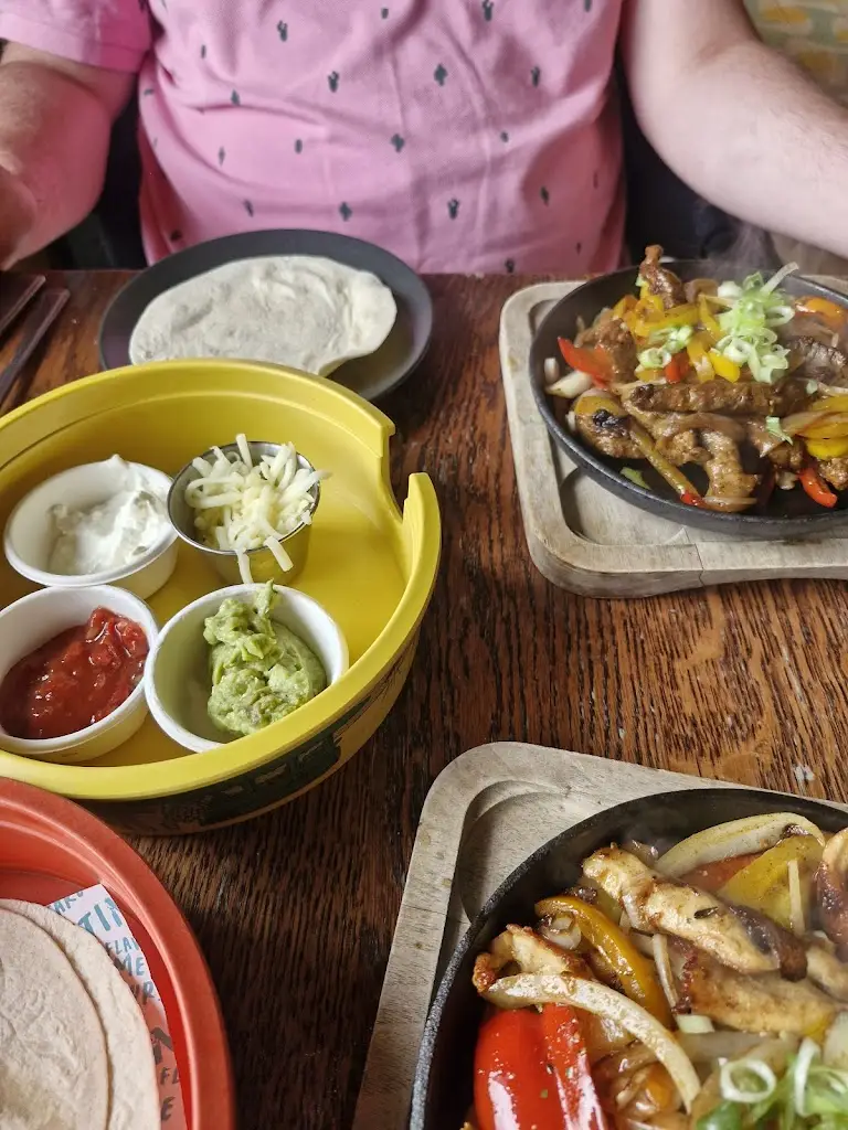 Menu_Las Iguanas - Torquay_Cockington_image_9