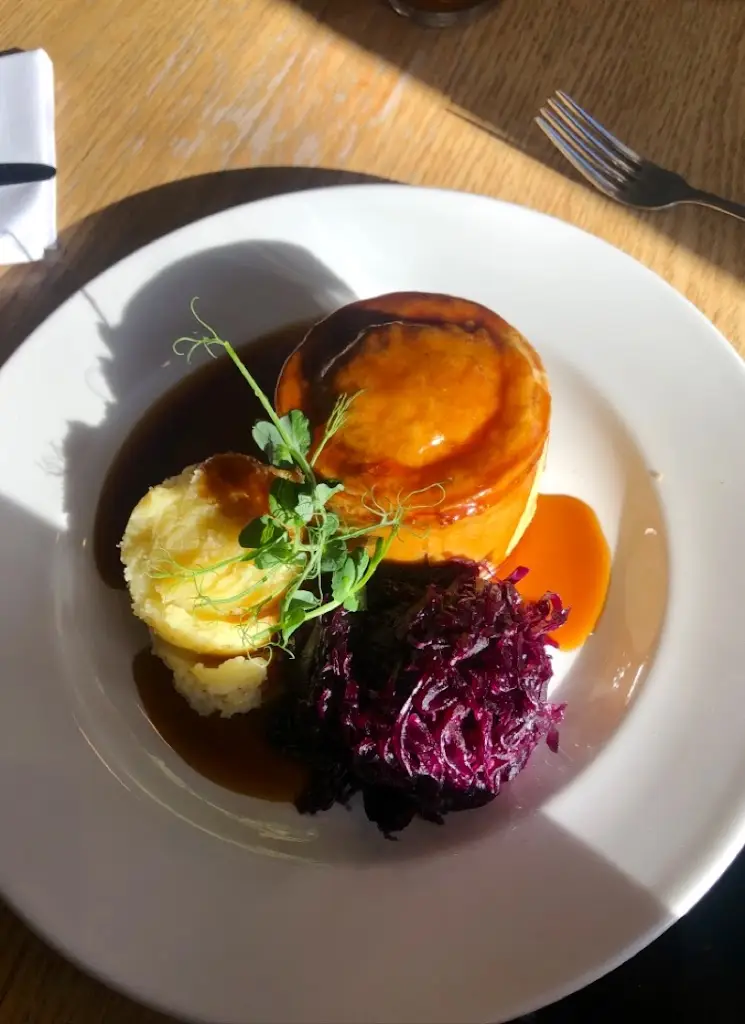 Menu_The Old Plough_Cobham_immagine_7