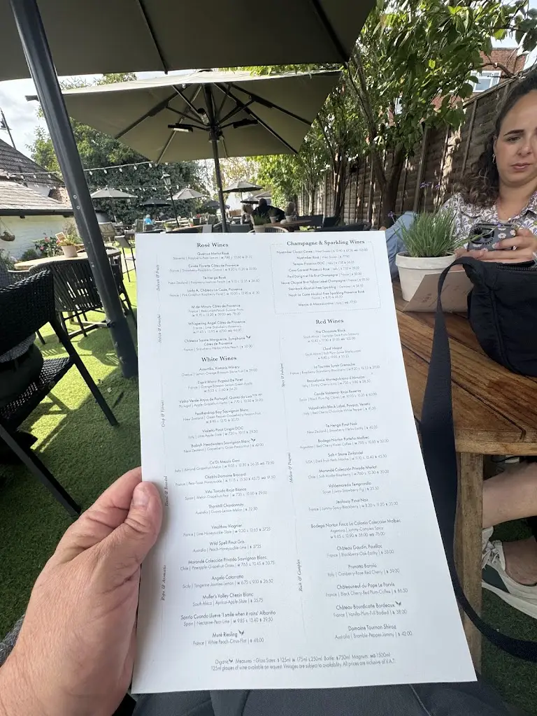 Menu_The Bear_Cobham_image_2