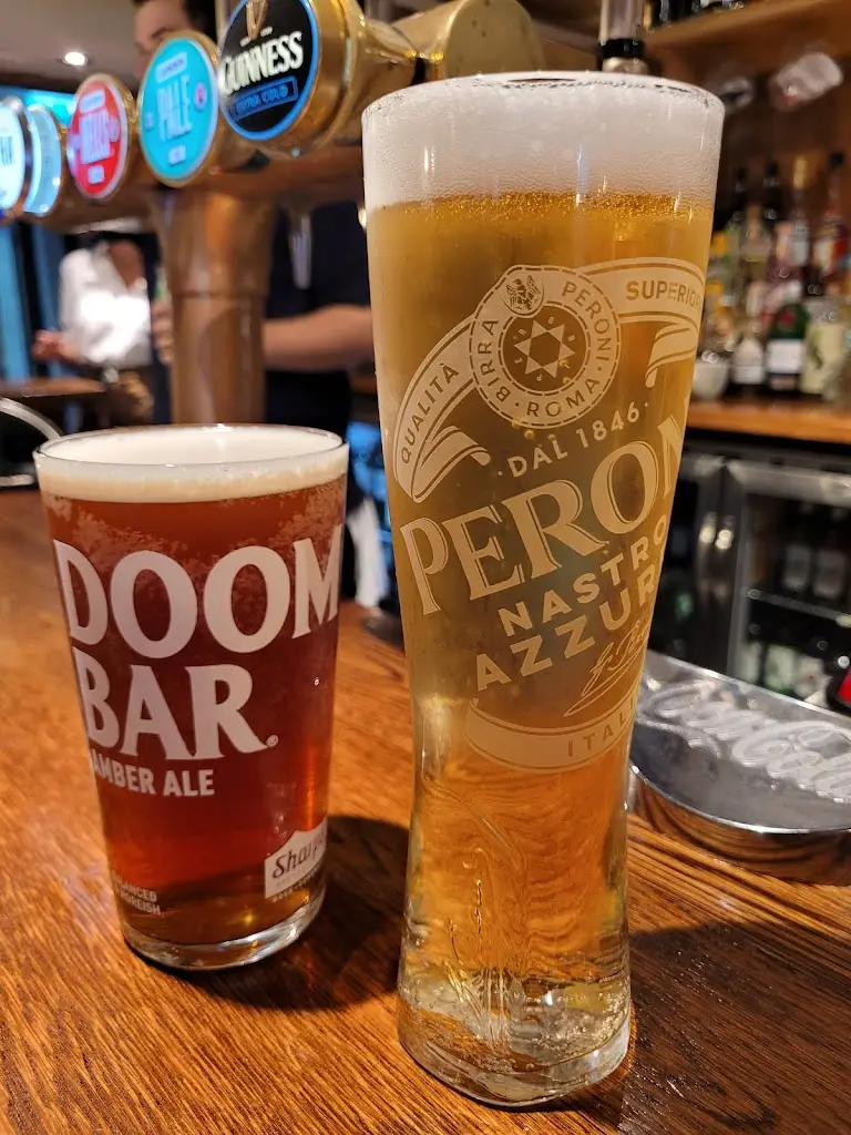 Menu_The Cricketers_Cobham_image_5