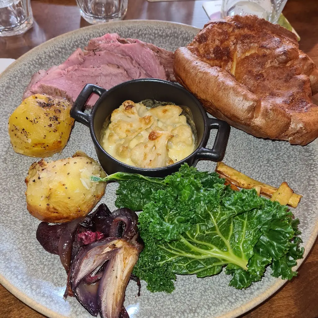 Menu_The Cricketers_Cobham_image_7