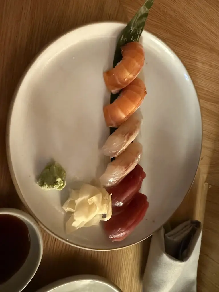 Yohei Kawazoe_Kinjo - Japanese Restaurant, Bar & Grill_Cobham_review