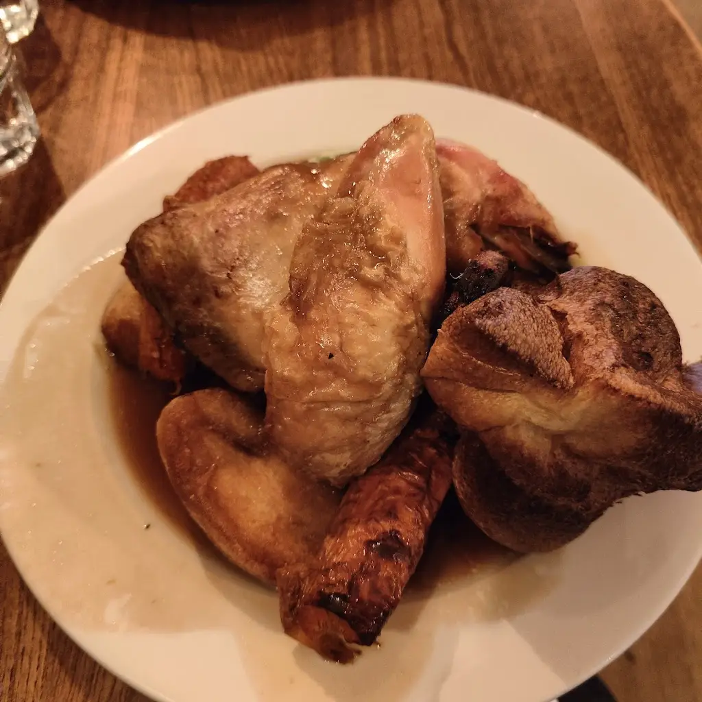 Menu_The Black Swan_Cobham_image_9