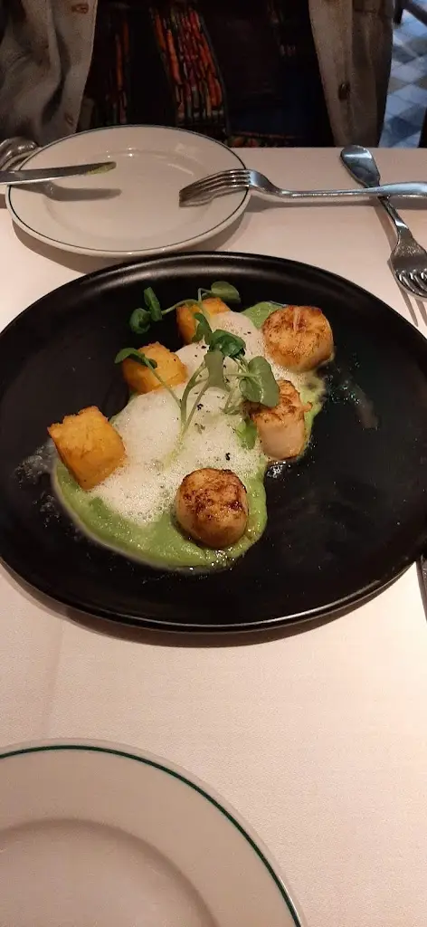 Menu_The Running Mare._Cobham_image_4