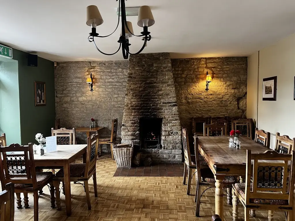 The White Lion restaurant in Colsterworth