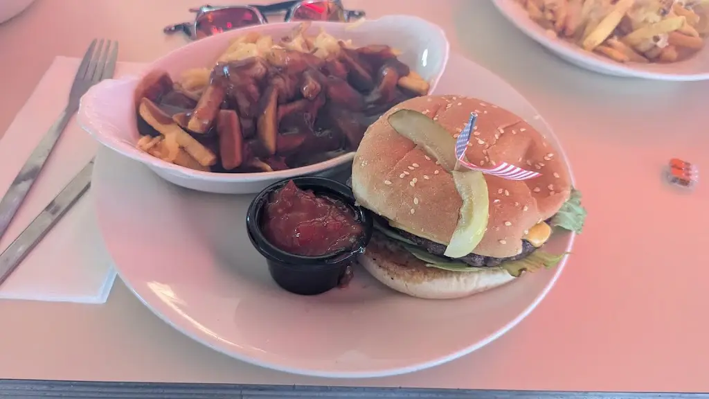 Simon Mohr_OK Diner_Colsterworth_review