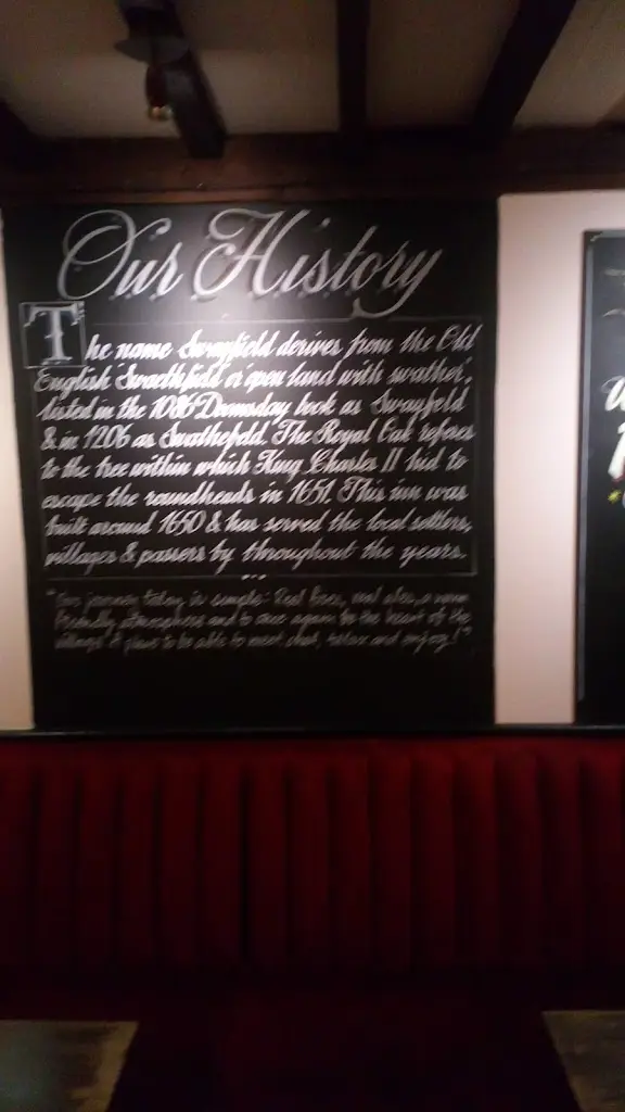 Menu_The Royal Oak_Colsterworth_immagine_1