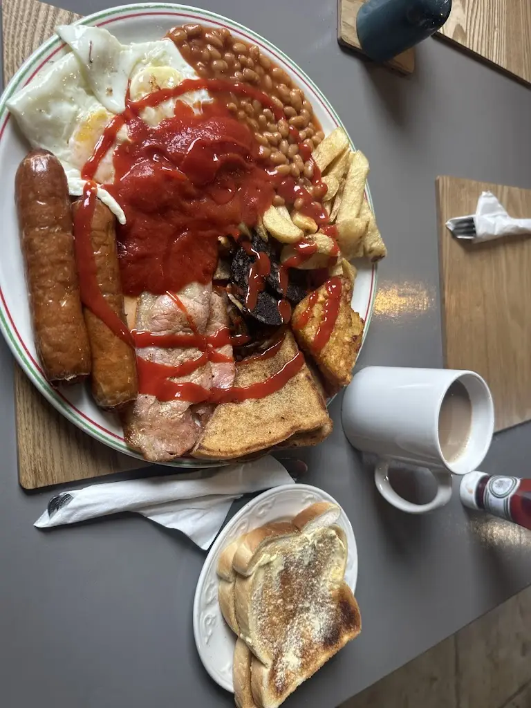 Anthony Borrow_The Old Fox Truckstop Ltd_Colsterworth_review