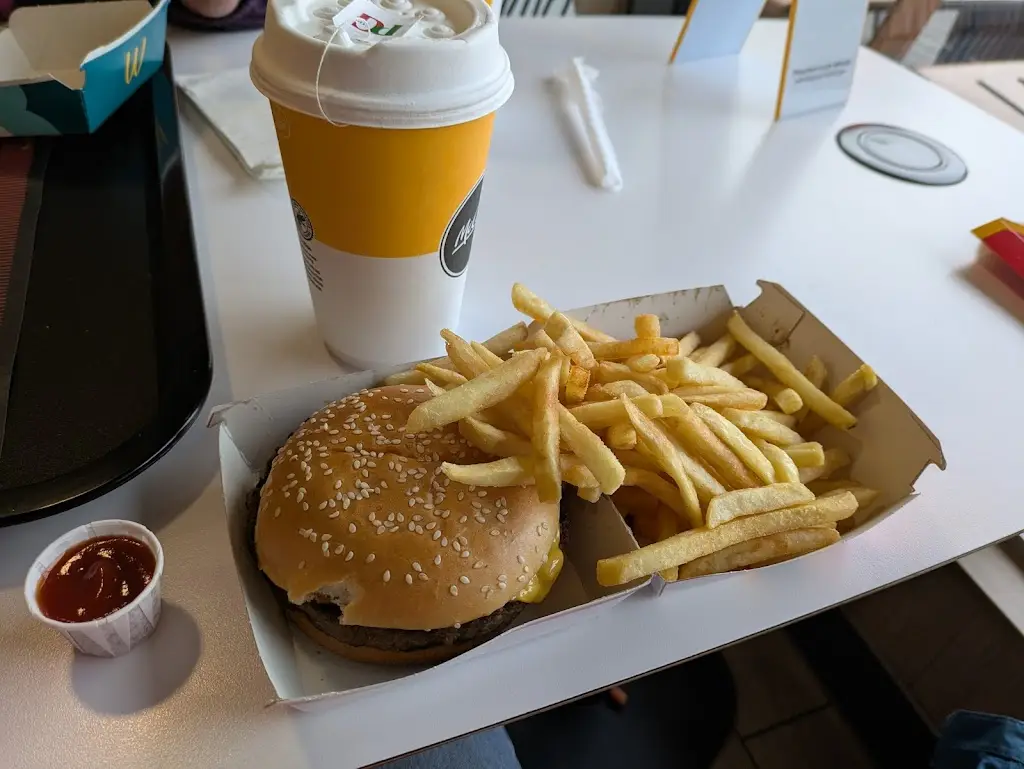 Nigel Sarsfield_McDonald's_Colsterworth_Bewertung