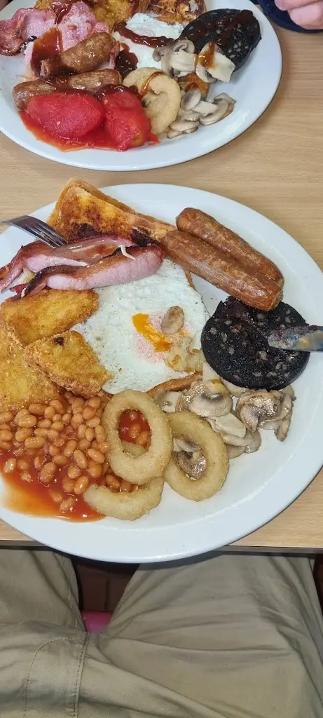 Menu_Riverside Transport Cafe_Colnbrook_image_5