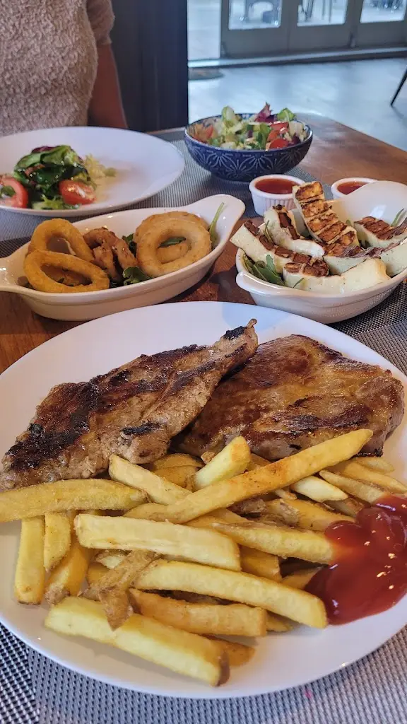 Crystal Cheng_Golden Cross_Colnbrook_review