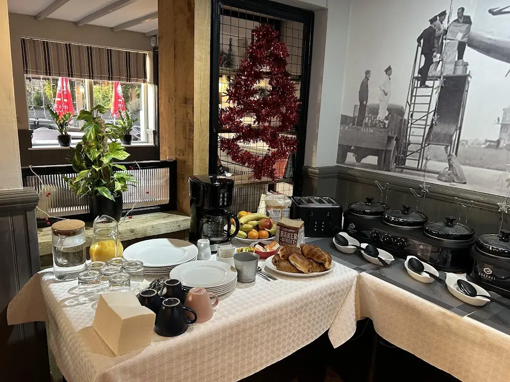 Golden Cross_Colnbrook_slider_image_1