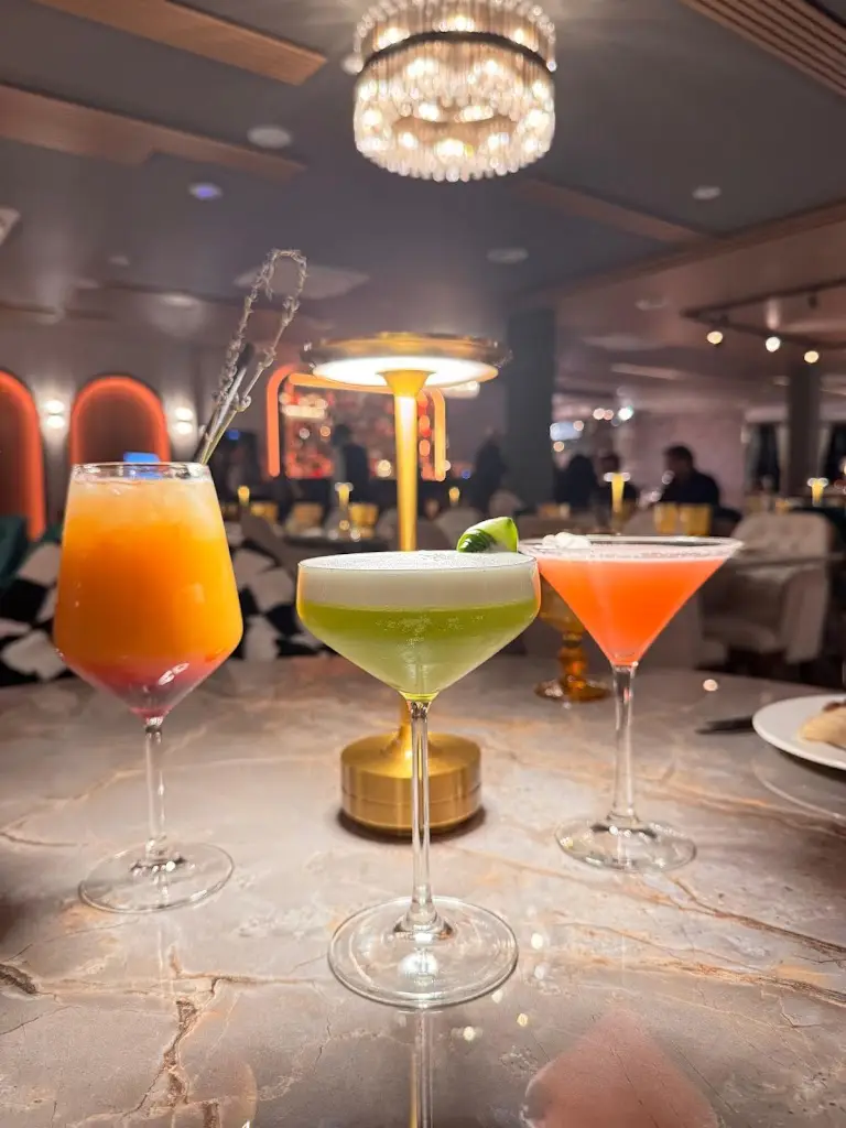 Menu_Mova Group - Restaurant_Colnbrook_image_3