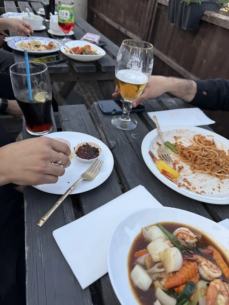 Aldrin Martins_Bong Thai _Colnbrook_review