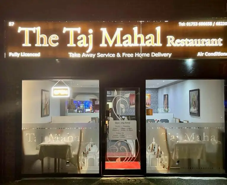 My Cozy Hoodie_The Taj Mahal_Colnbrook_review