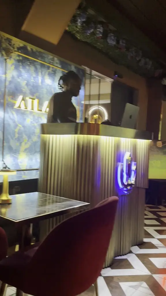 Amaria Ali_Atlantis Lounge and Restaurant_Colnbrook_review