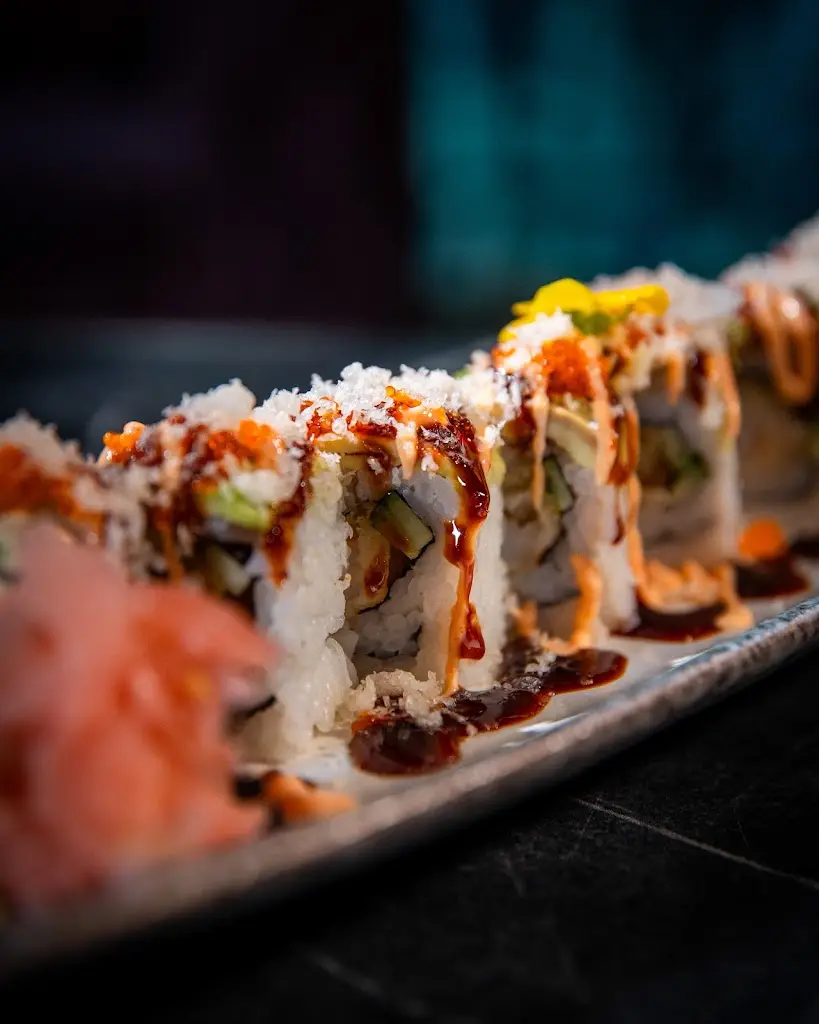 Atlantis Lounge and Restaurant_Colnbrook_slider_image_3