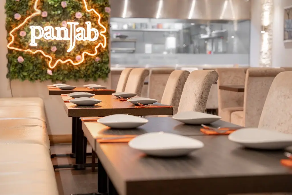 Panjab Restaurant Ltd_Colnbrook_slider_image_1