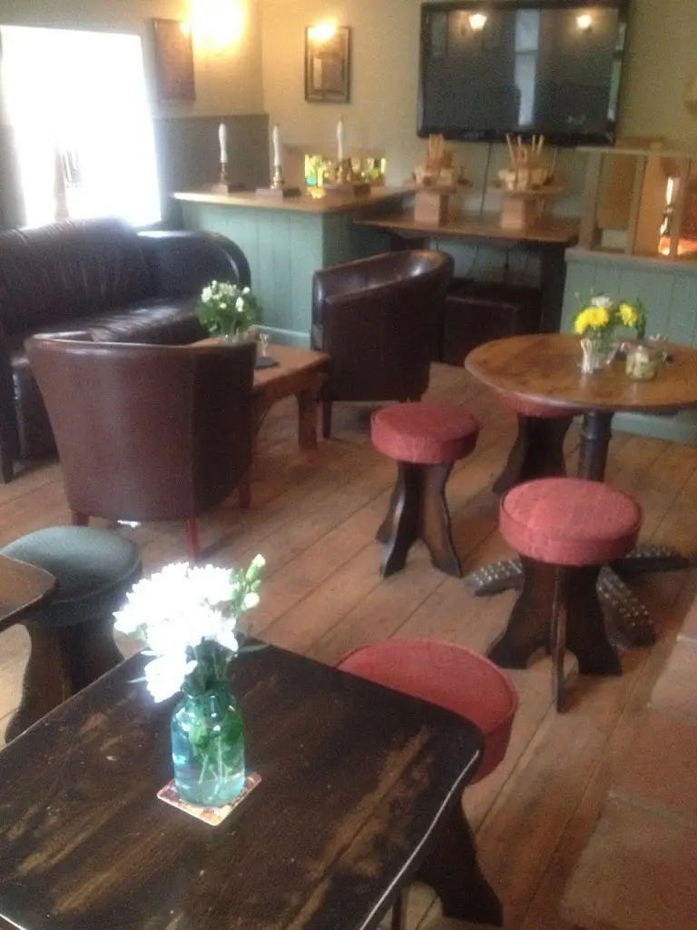 Red Lion_Coltishall_slider_image_3