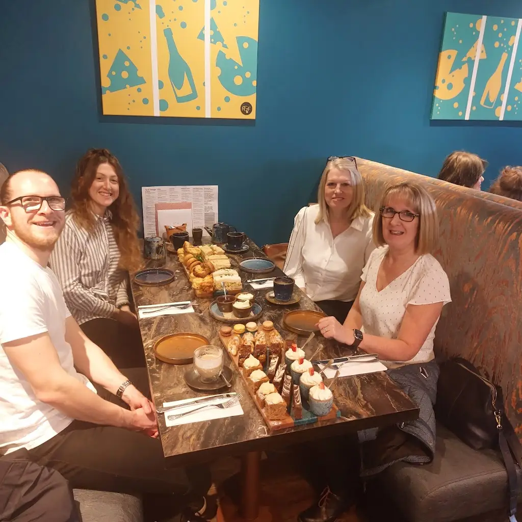 Fizz and Fromage ristorante a Coltishall