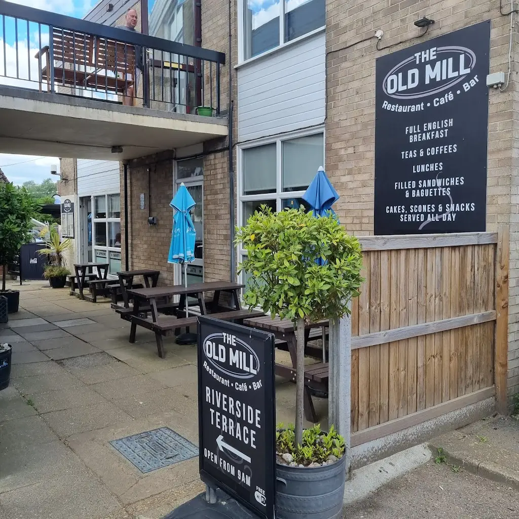 The Old Mill Restaurant & Cafe_Coltishall_slider_image_1
