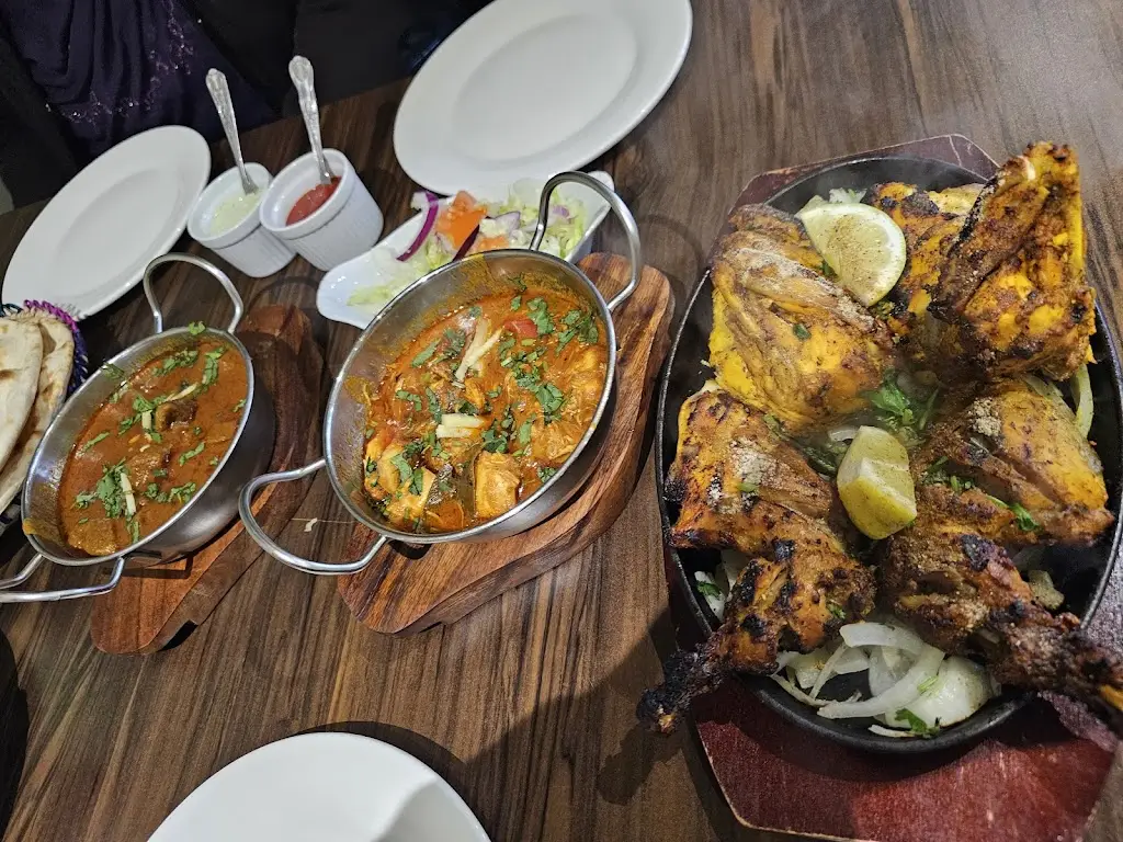 Menu_Kebabish Original _Collier Row_image_5