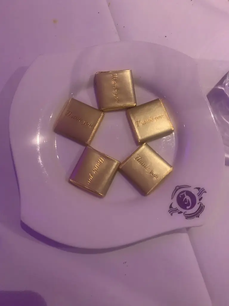 Menu_Light of India_Collier Row_image_8