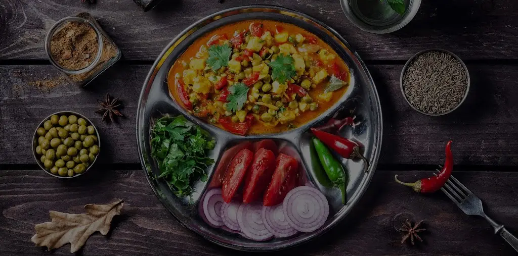 Menu_Light of India_Collier Row_image_9