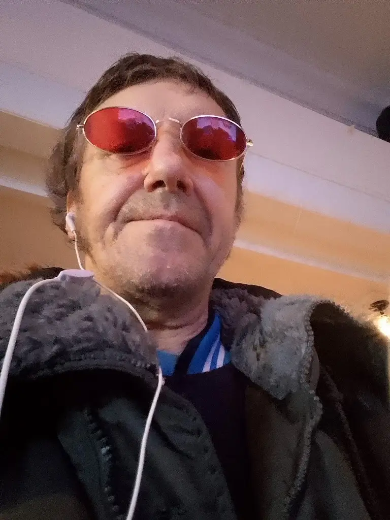 Edward Jackson_Aspen Tree_Collier Row_review