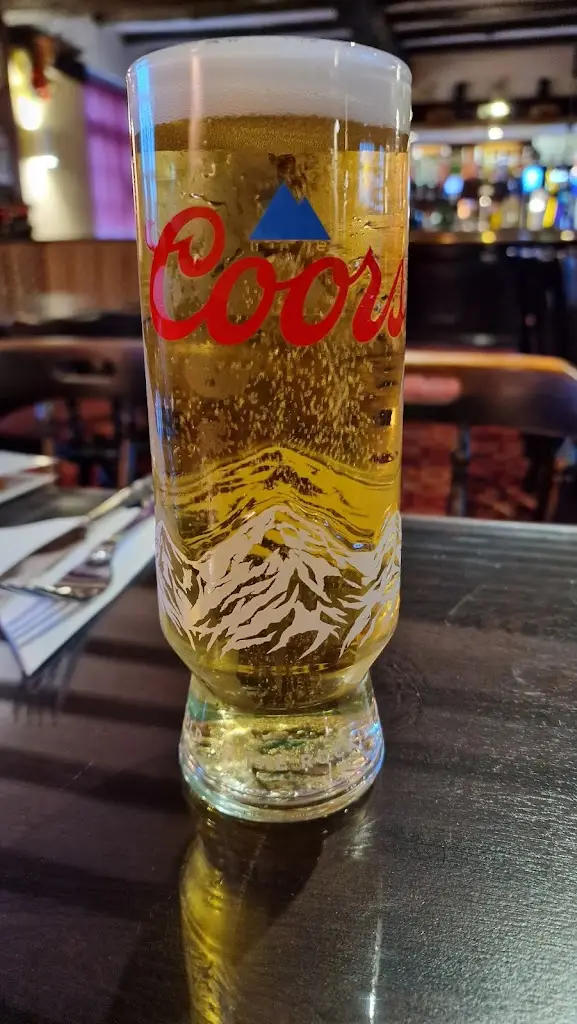 Menu_Horse & Groom_Armthorpe_image_4