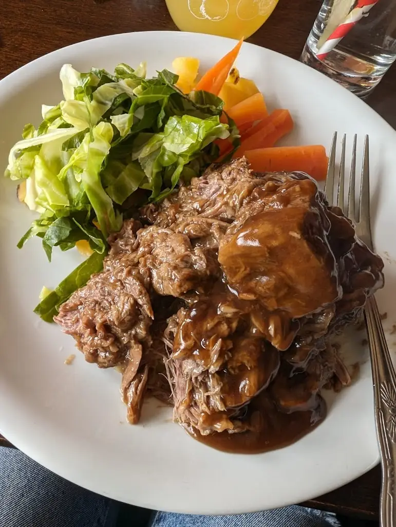 Menu_Horse & Groom_Armthorpe_image_5