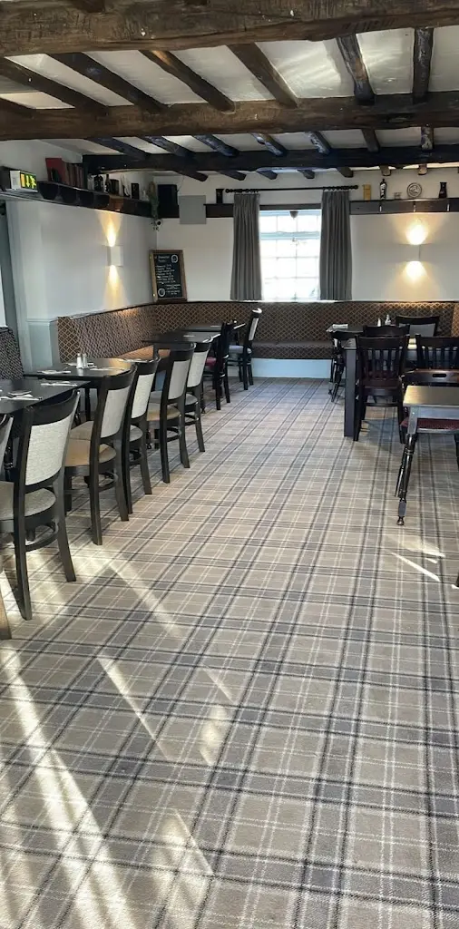 Horse & Groom_Armthorpe_slider_image_1