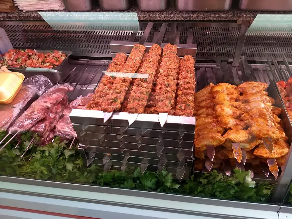 Charcoal Grill_Collier Row_slider_image_2