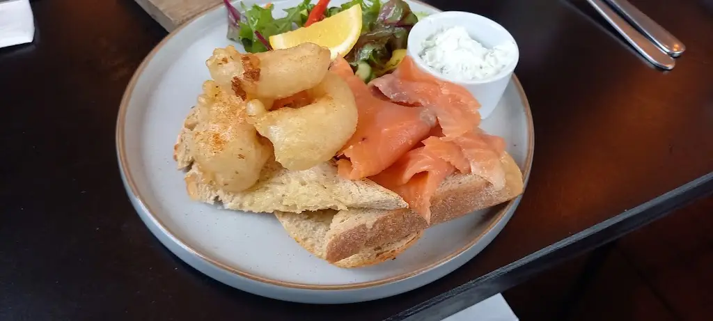 Sophie H_Tubbs Restaurant and Bar_Colne_review
