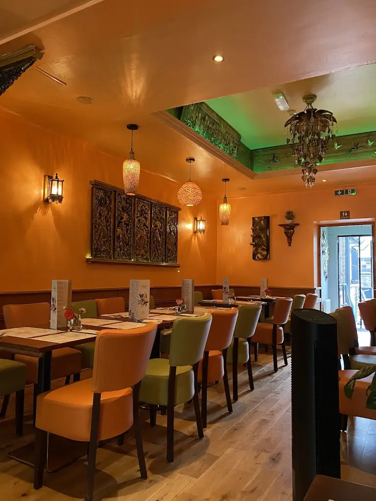 Meechok Thai Restaurant_Colne_slider_image_1