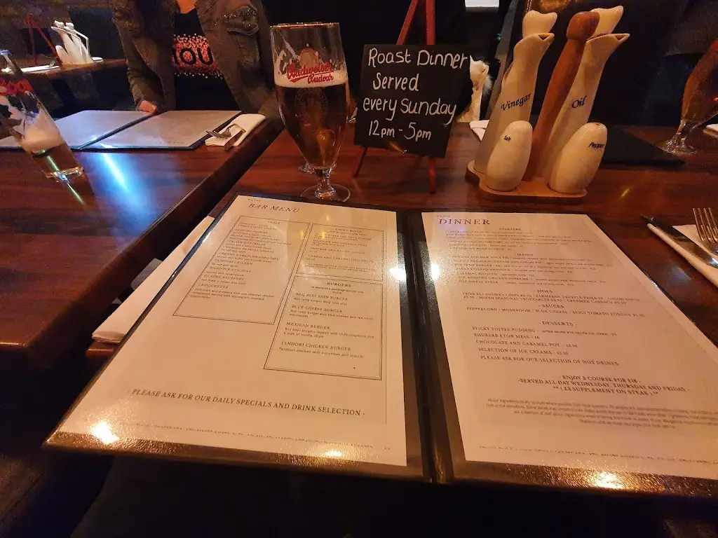 Menu_Strangers Bar_Colne_immagine_1