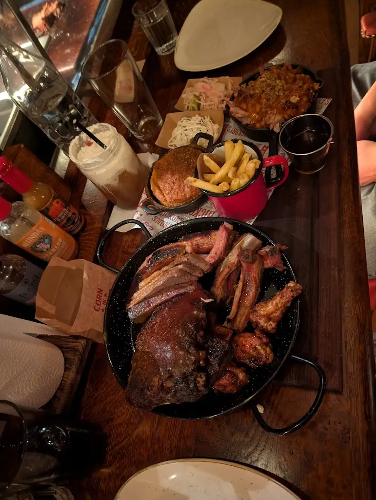 Carla Hammonds_Hickory's Smokehouse Stafford_Colwich_review