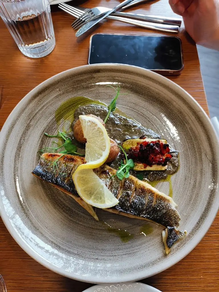 The Riverbank Restaurant_Colwich_slider_image_3