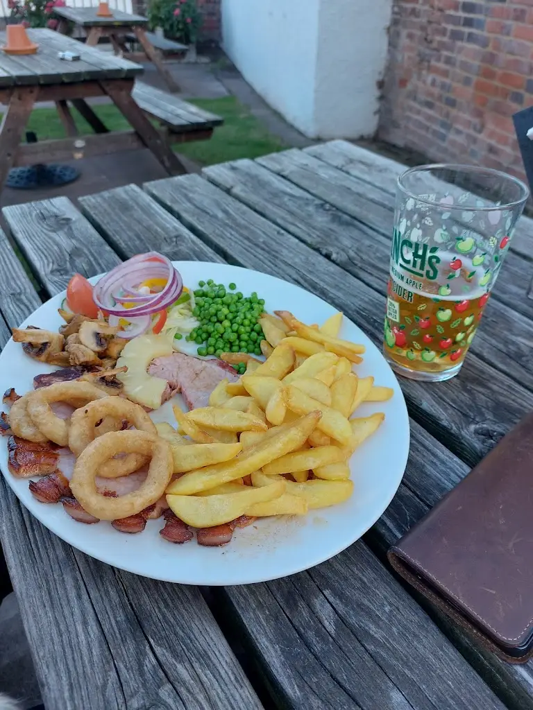 Menu_Clifford Arms_Colwich_image_8