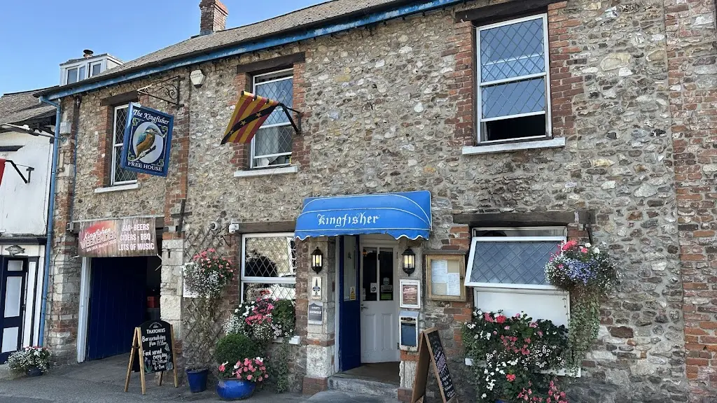 The Kingfisher Public House restaurant in Colyton