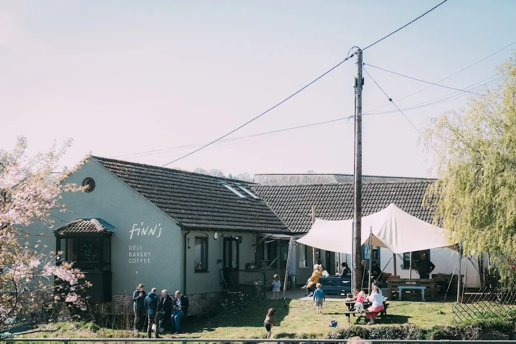 Finns Devon_Colyton_slider_image_3