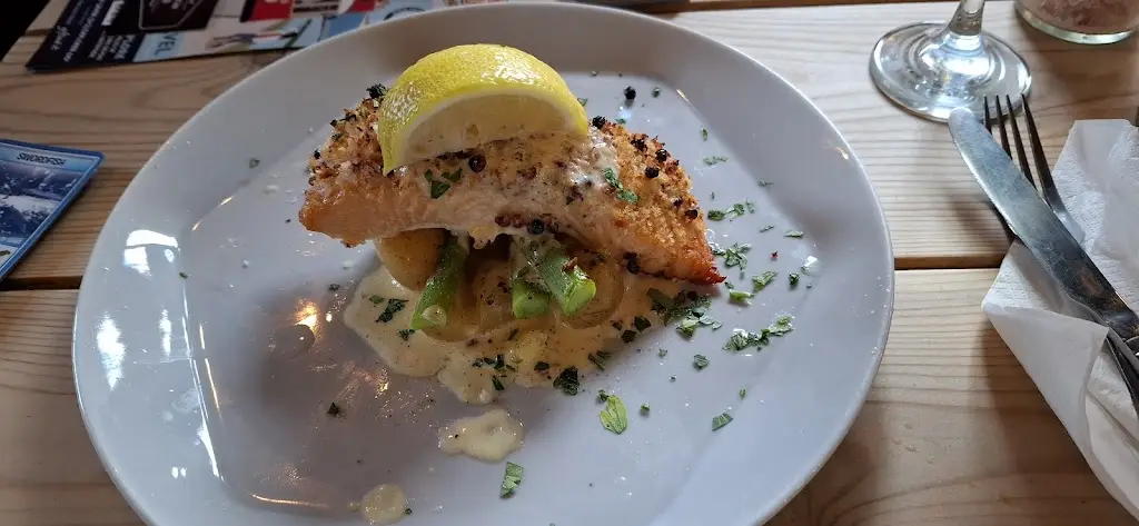 Richard Powell_The Wheelwright Inn_Colyton_review