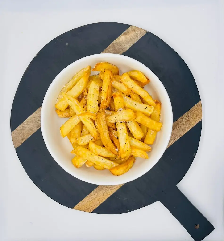 The Platters_Armthorpe_slider_image_3