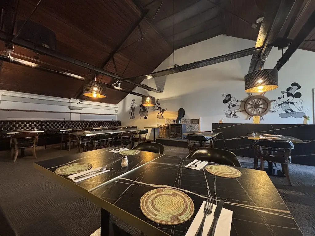 Georgia B_Old Picture House_Colyton_review