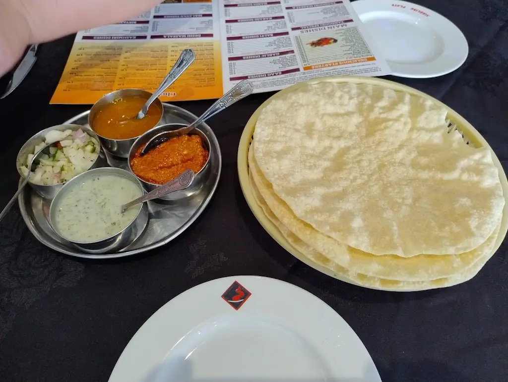 Sizzling Plate Indian Restaurant_Copmanthorpe_slider_image_3