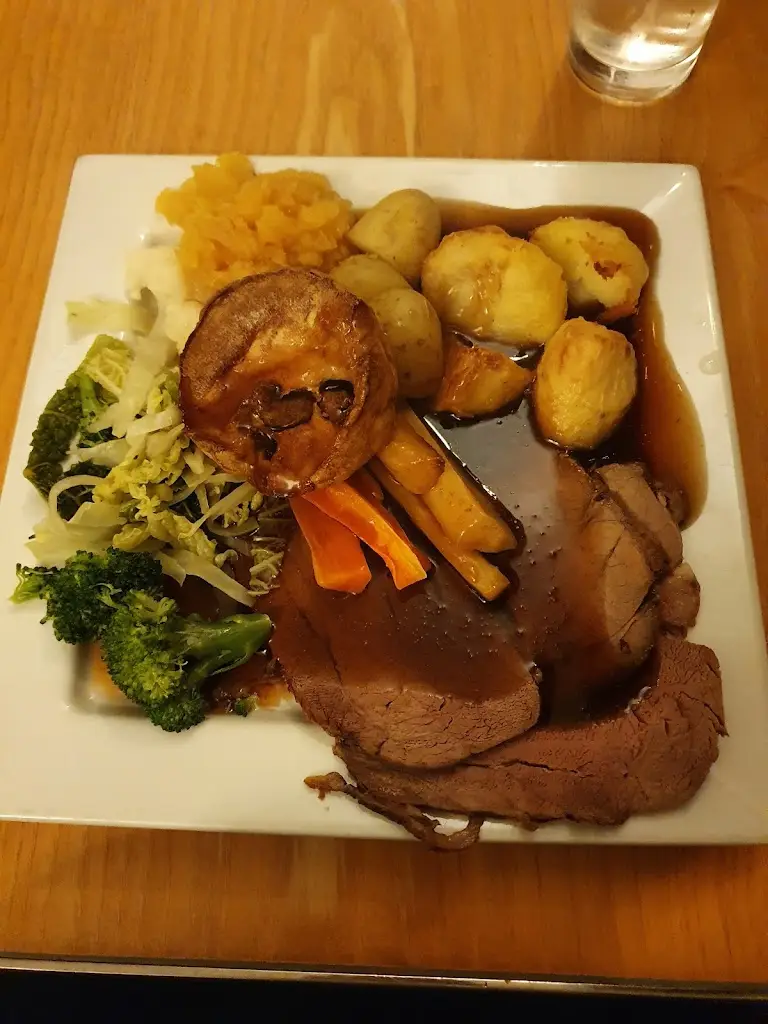 Menu_The Prince Albert_Copthorne_image_2