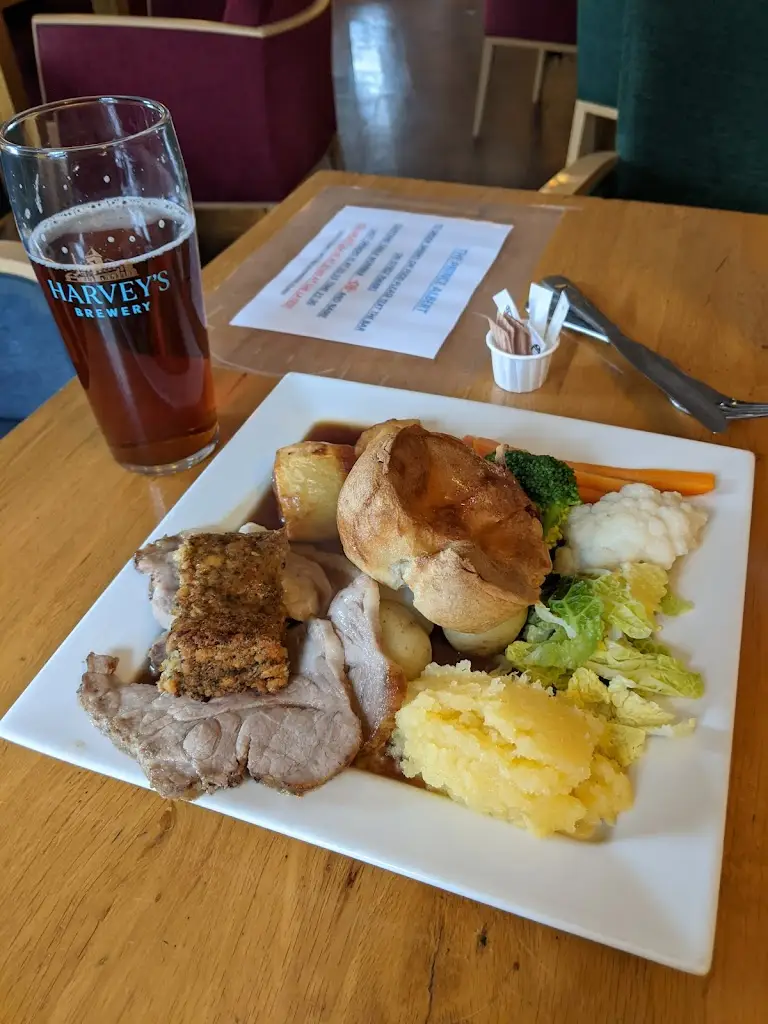 Menu_The Prince Albert_Copthorne_image_5