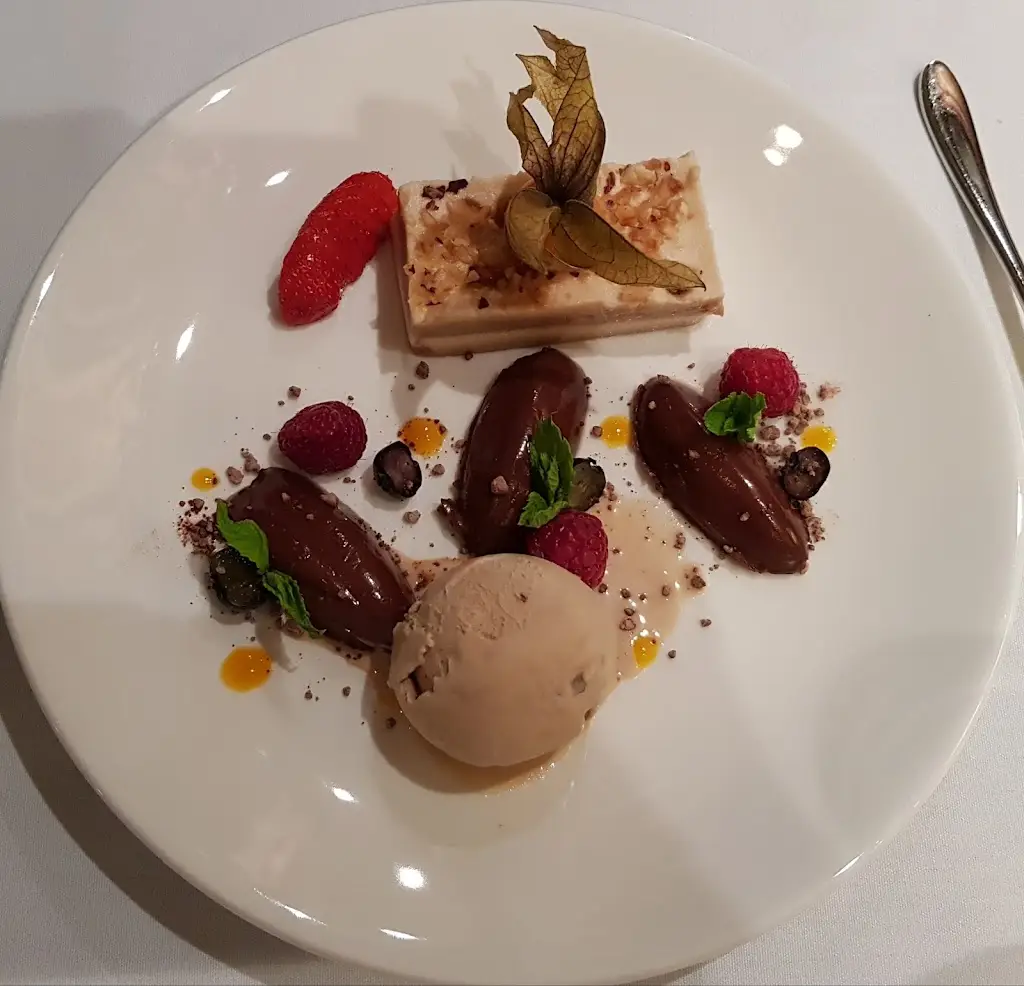 Menu_Lion D'Or_Copthorne_image_5