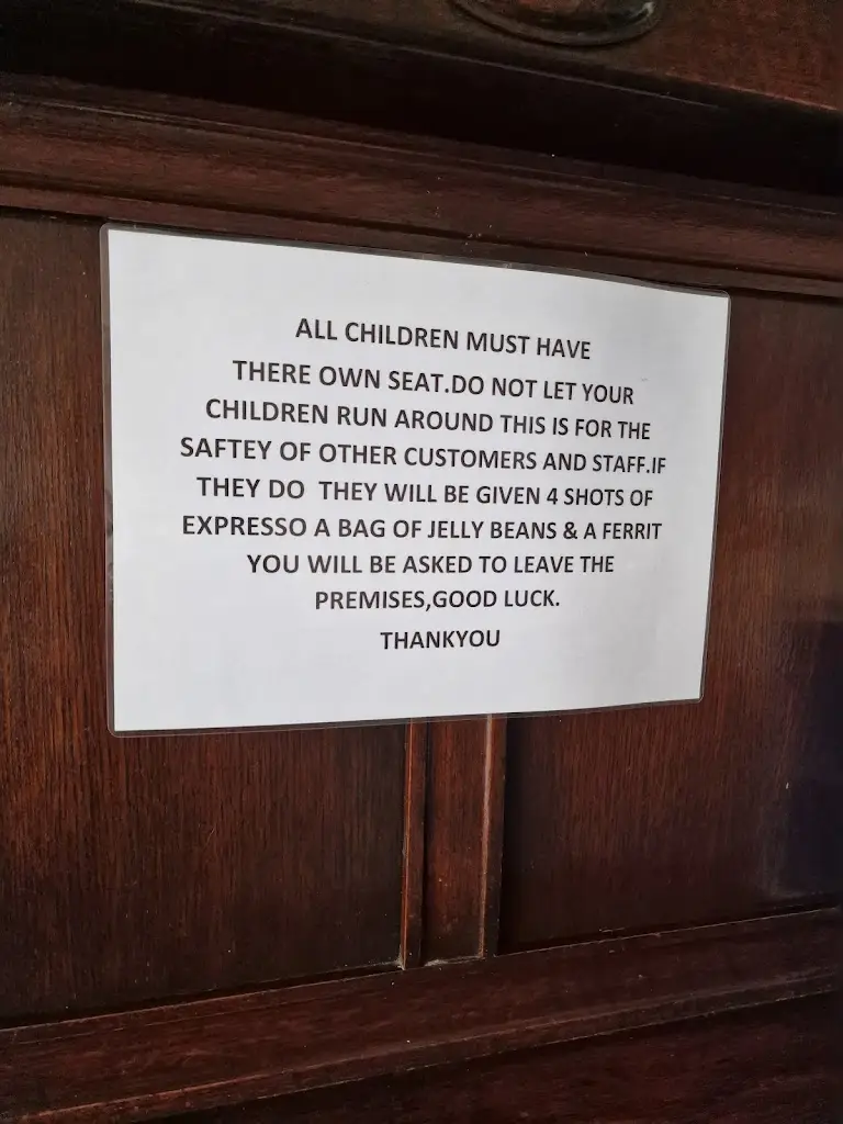 Sie Barlow_The Wheatsheaf_Armthorpe_review